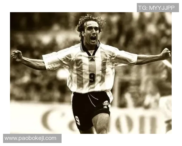 滕字在足球界的明星传奇与成就探秘