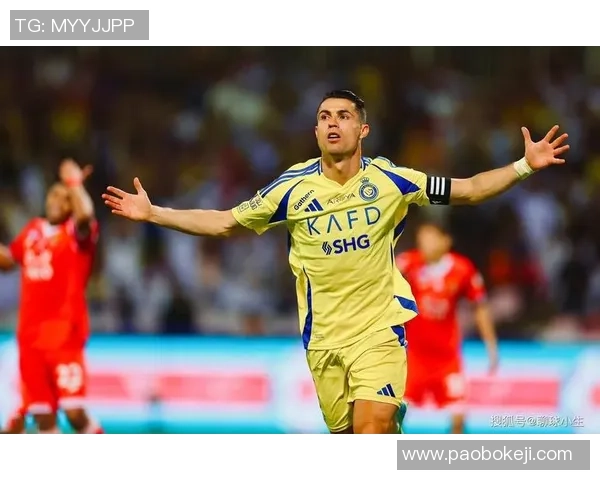 足球明星木匠的真实身份揭秘及其在足球界的影响力分析 足球明星木匠的真实身份揭秘及其在足球界的影响力分析